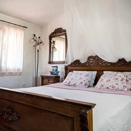 Elani Vacation House